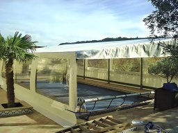 20100609 Bâche joue pour protection de piscine (DSC00344)