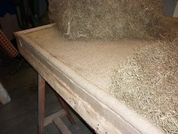 20121024 Literie - Réfection d'un sommier à soufflet bourrelets en crin