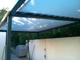 20130921 Pergola en toile Serge Ferrari Protect 402 coloris blanc
