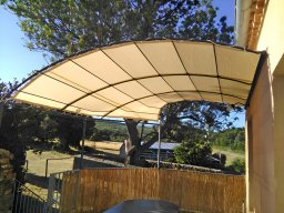 20160718 Pergola en toile Stretch Tentmesh sur terrasse d'habitation (2)