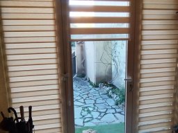 20231218 Rideau d'intérieur - Pose de store de rideau sur porte intérieure (IMG_091632)