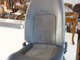 Réparation assise siège utilitaire (5) (après)
