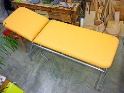 Réparation sellerie paramedicale table de massage en Stamskin Neo (1)