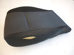 20100914 Sellerie auto - Réfection de l'assise d'un siège de véhicule utilitaire 6 (avant)
