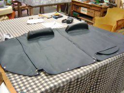 20130621 Sellerie auto - Réfection d'une capote de Citroën Burton DS de collection (3)