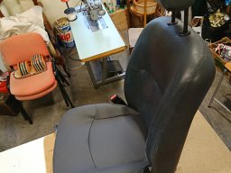 20180000 Sellerie auto - Réfection du siège conducteur d'un véhicule (DSC_0379)