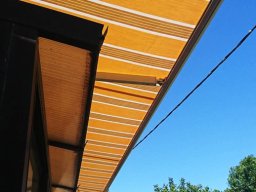 202010 Store banne - Réfection dune toile de protection solaire pour store à banne Somfy articulé sur véranda 2 (img_FB)