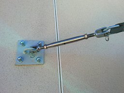 20190522 Platine d'ancrage d'une voile d'ombrage triangulaire Serge Ferrari Soltis Perfom 92 (DSC_0057)